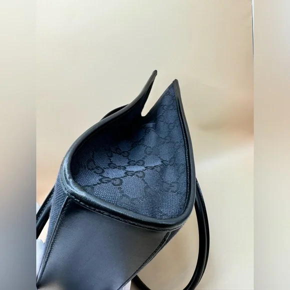 Gucci Jackie Canvas Tote - Picture 5 of 9